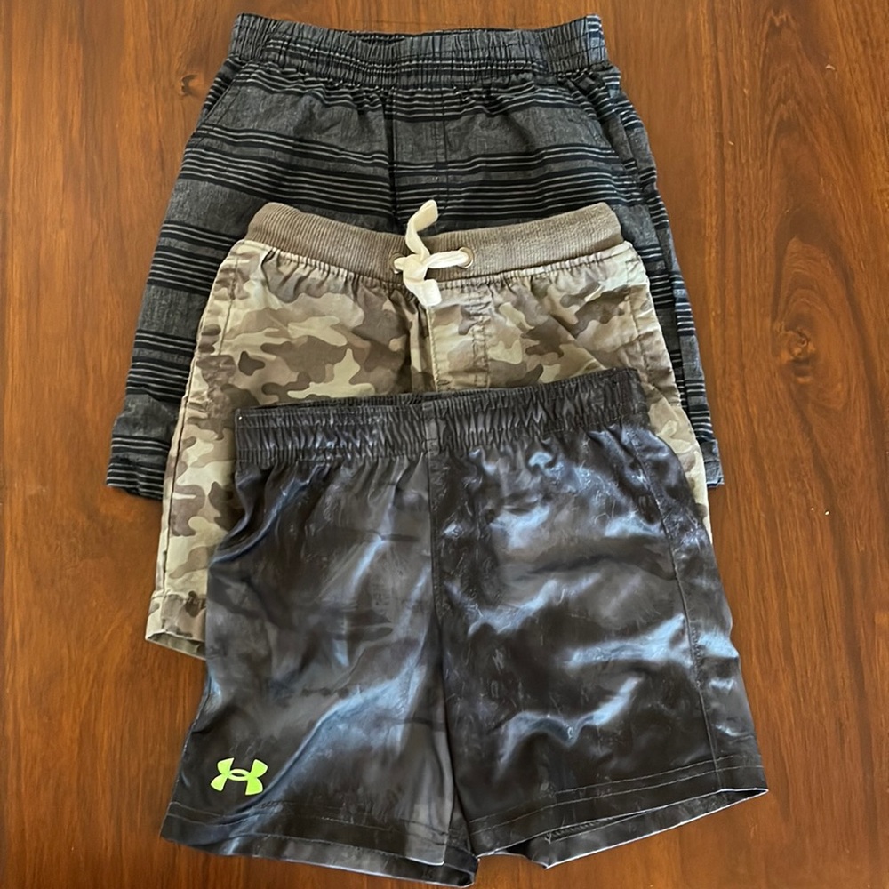 3 pair 3T shorts